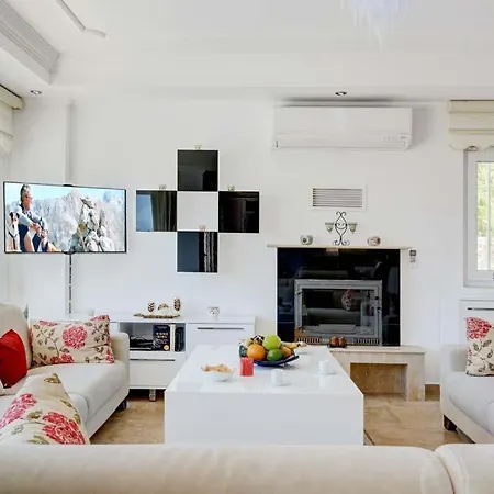 Sleeps 6 Pool Air Con Wifi * Kalkan