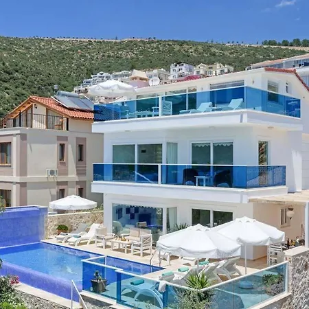 Sleeps 6 Pool Air Con Wifi * Kalkan